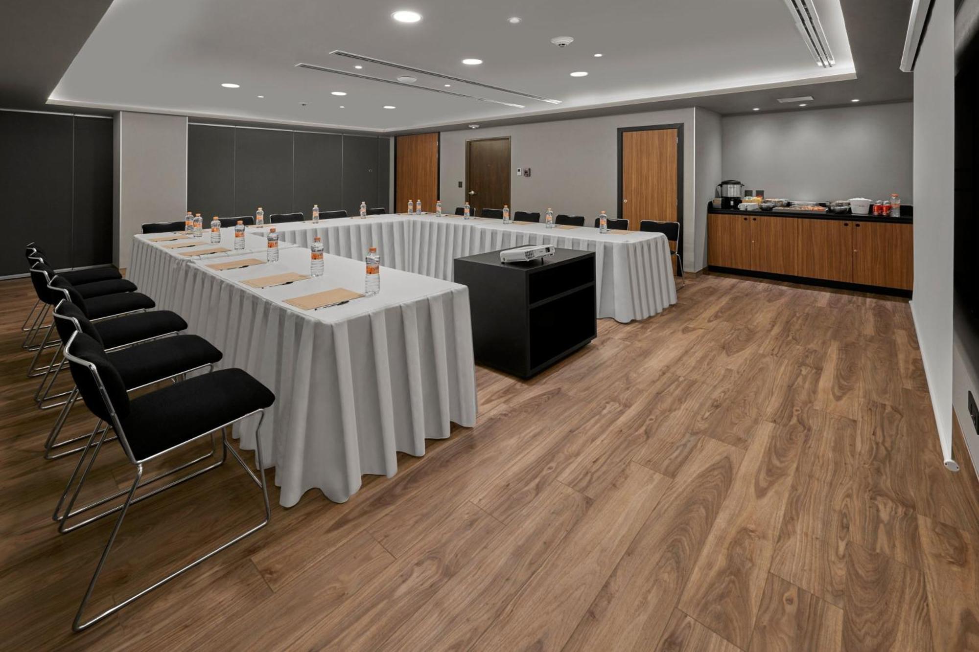 City Express By Marriott Monterrey Lindavista Guadalupe  Zewnętrze zdjęcie